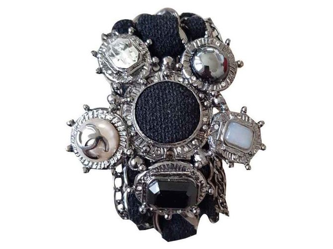 Chanel Armbänder Grau Acetat  ref.127765
