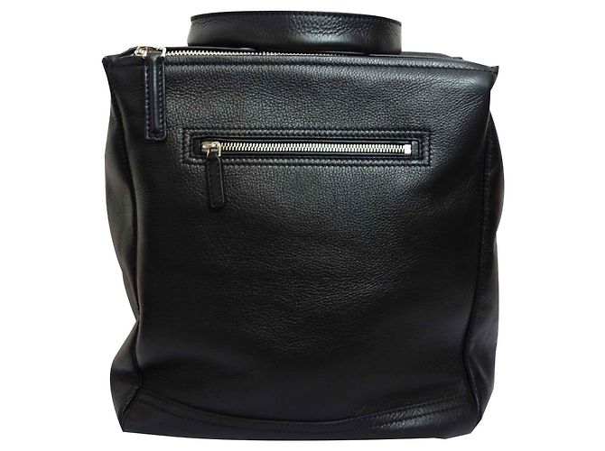 Givenchy Pandora