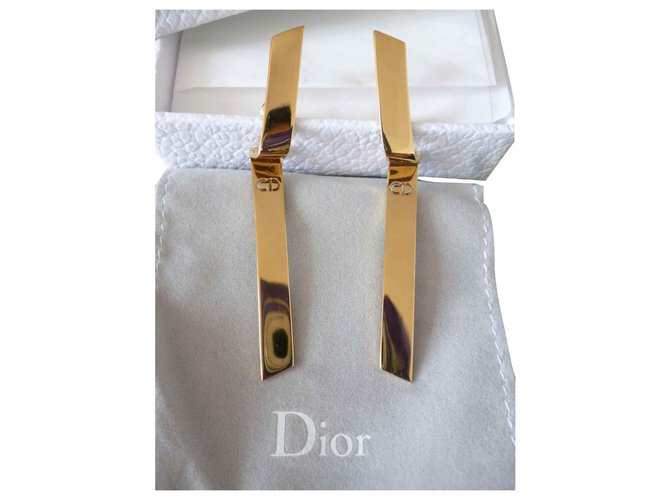 Dior Brincos Dourado Metal  ref.128178
