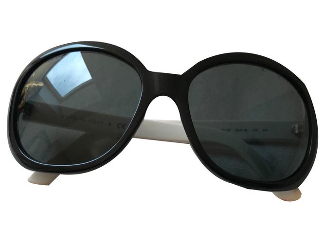 Chanel Des lunettes de soleil Blanc  ref.128262