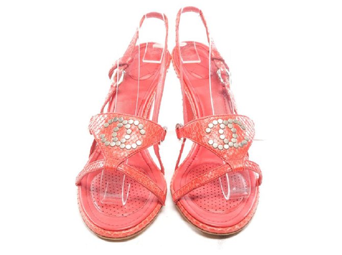Chanel Sandals Coral Leather  ref.128265