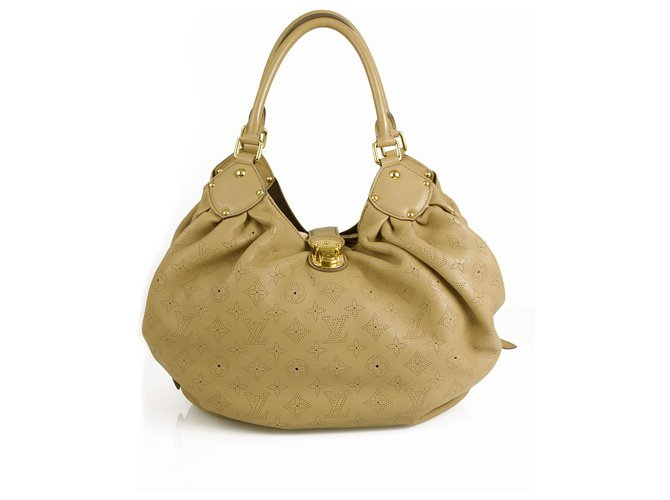 Louis Vuitton Caramel Monogram Mahina Perforated Leather Hobo Hand Bag size L Beige  ref.128350