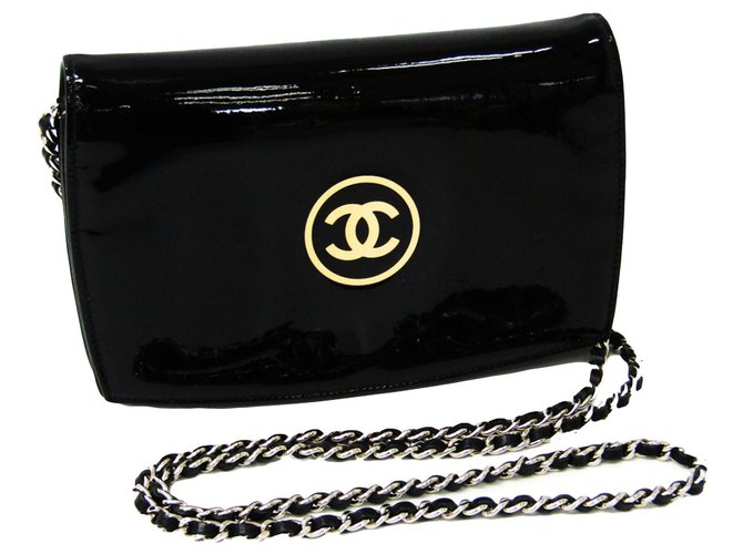 Portefeuille Chanel Black Patent Line Sur Chaîne Cuir Cuir vernis Noir  ref.128438
