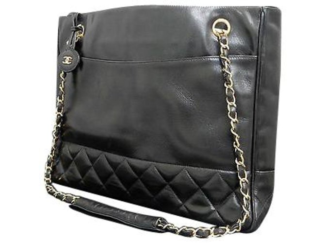 La bolsa de asas del vintage de Chanel Negro Cuero  ref.128455