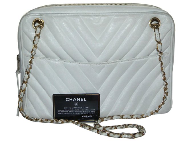 Camera Chanel modelo de cámara de cuero chevron vintage raro! Blanco  ref.128635