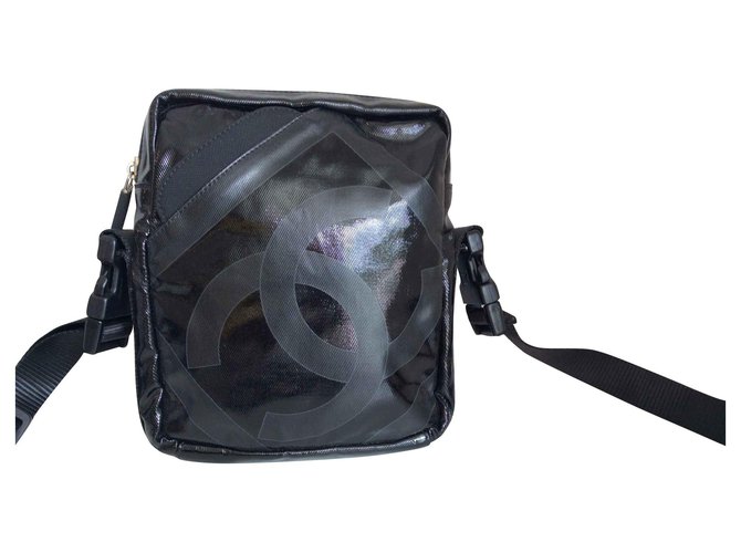 Chanel Clutch bags Black Nylon  ref.128679