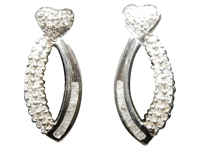 Autre Marque Boucles d'oreilles pendantes Coeurs en Or blanc et Diamants 0.52 cts Argenté  ref.128710