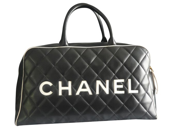 Chanel Travel bag Black Leather  ref.128770