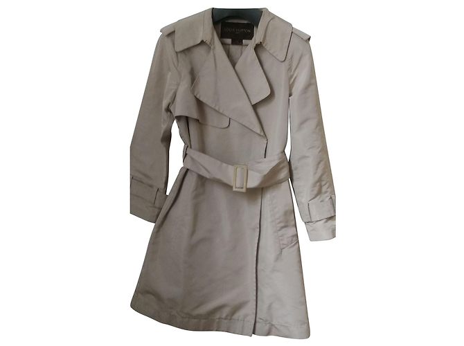 Louis Vuitton Trench Coats Bege