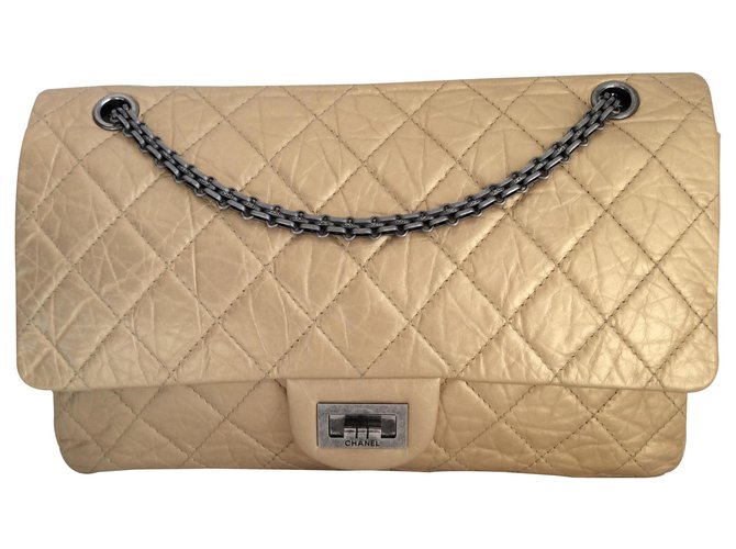 2.55 Chanel Handtaschen Golden Leder  ref.128917