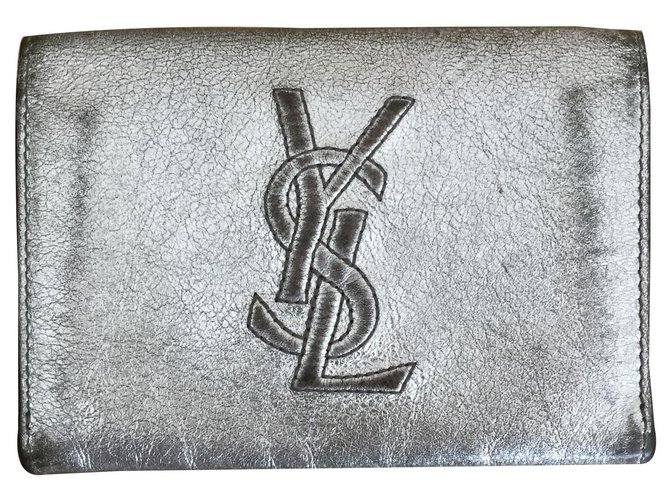 Porte-monnaie enveloppe Yves Saint Laurent Cuir Argenté  ref.128942