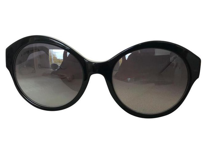 Courreges Des lunettes de soleil Plastique Noir  ref.129126