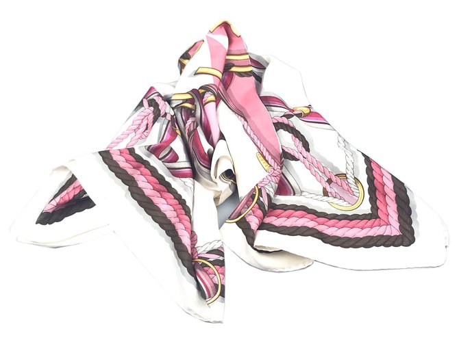 Gucci White Printed Silk Scarf Multiple colors Cloth  ref.129329
