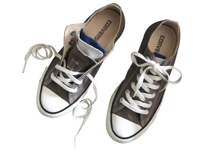 Converse grises  série limitée avec Languette de 3 couleurs T. 4,5 Caoutchouc Tissu Blanc  ref.129445