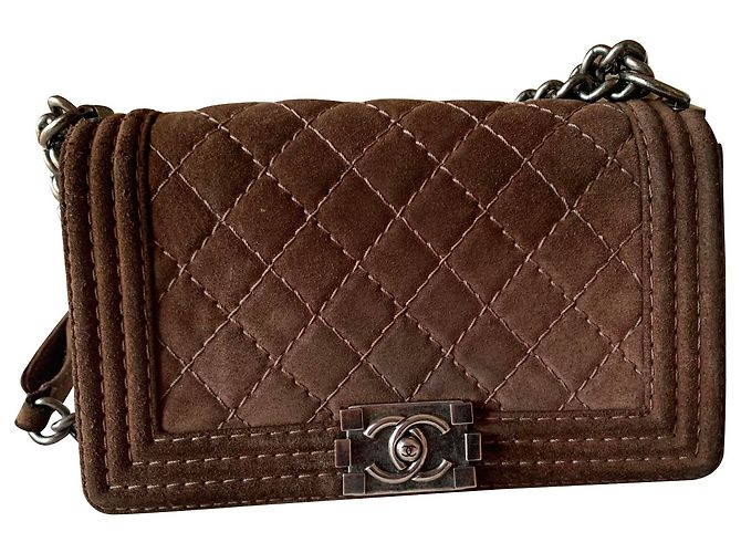 borsa chanel boy Marrone