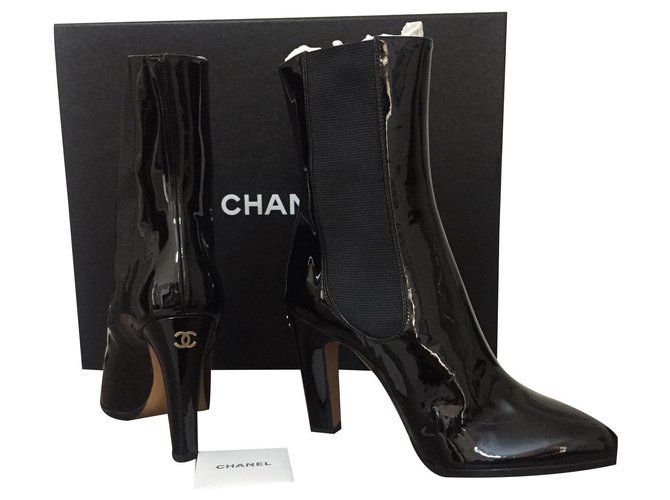 Chanel patent boots Nero Pelle  ref.129649