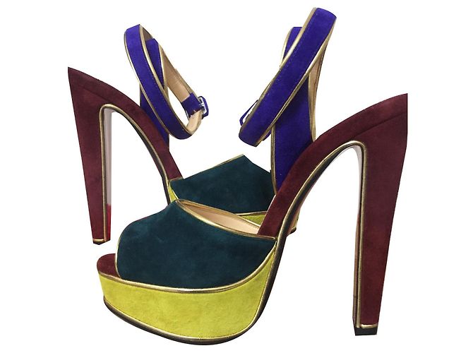 Christian Louboutin Lou Lou danse