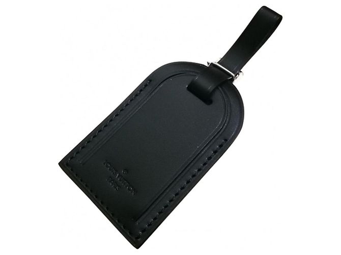 Louis Vuitton Name tag Black