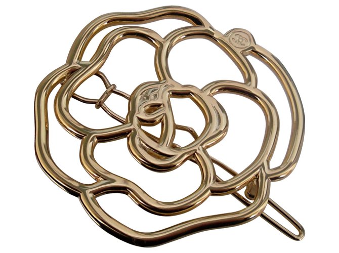 Chanel CAMELIA CLAMP Dourado Metal  ref.129895