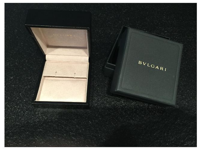 Caixa Bulgari para brincos