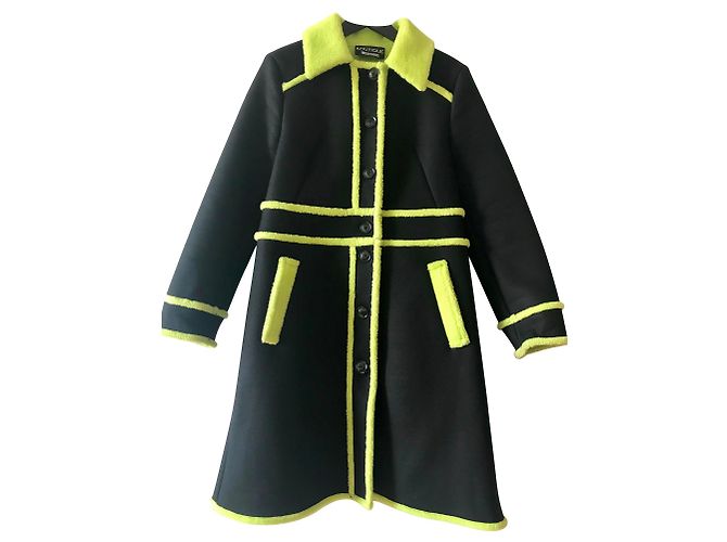 Abrigo Moschino de lana negro y verde claro