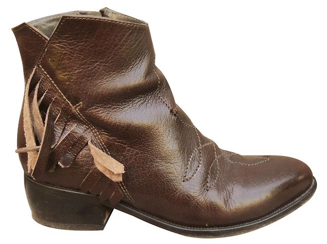 Colisee De Sacha Botas con flecos Colisée Paris Marrón oscuro