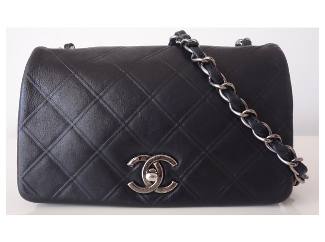 Bolso Chanel de cuero negro  ref.130758