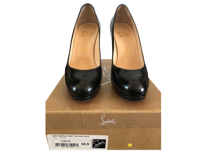 Christian Louboutin New simple pump Black Patent leather  ref.130798