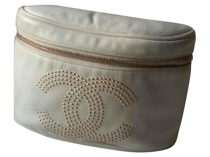 Chanel Bananetasche Leder Eggshell Aus weiß
