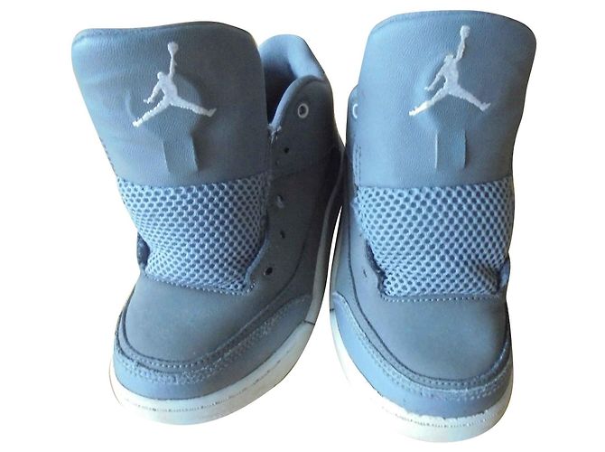 Autre Marque Tênis JORDAN Branco e Cinza de Couro e Nubuck