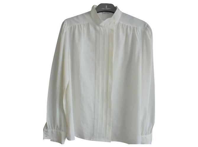 Autre Marque JU MO Shirt Eggshell aus Polyester Aus weiß