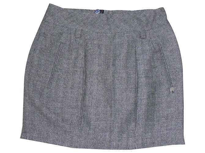 Autre Marque SHORTS ROCK BUCH IN WOLLE Grau