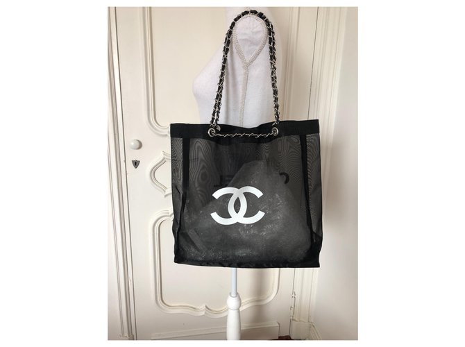 Chanel Fourre-tout Noir Blanc  ref.130991