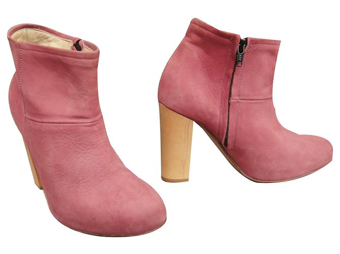 Botas de piel rojas Apc