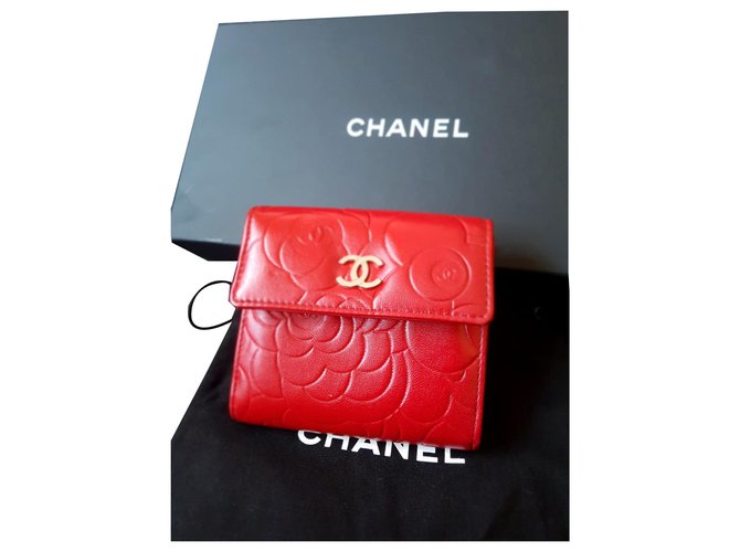 Chanel camelia carteira Vermelho Couro Pele de cordeiro  ref.131207