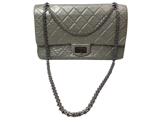 Chanel Reissue Silvery Grey Leather  ref.131215