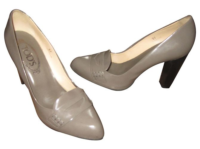 Tod's Pumps Grau Lackleder Größe 37