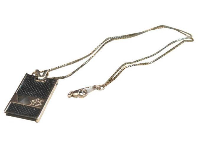 Collar de Louis Vuitton Pandanif Negro Metal  ref.131592