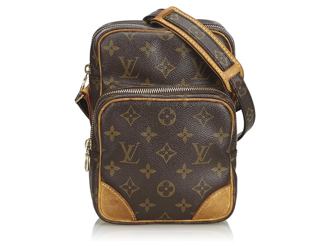 Louis Vuitton Brown Monogram Amazone Leather Cloth  ref.131641