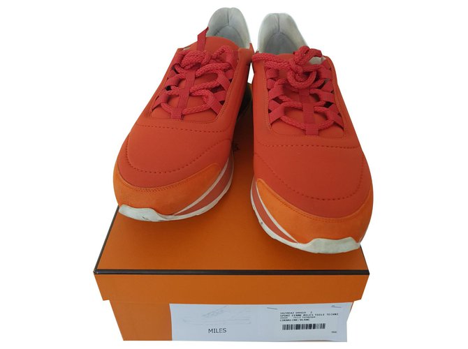 Hermès Miles sneakers Cuir Cuir d'agneau Blanc Orange  ref.131674