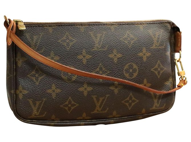 Louis Vuitton Pochette Accessoires Brown Cloth  ref.131969