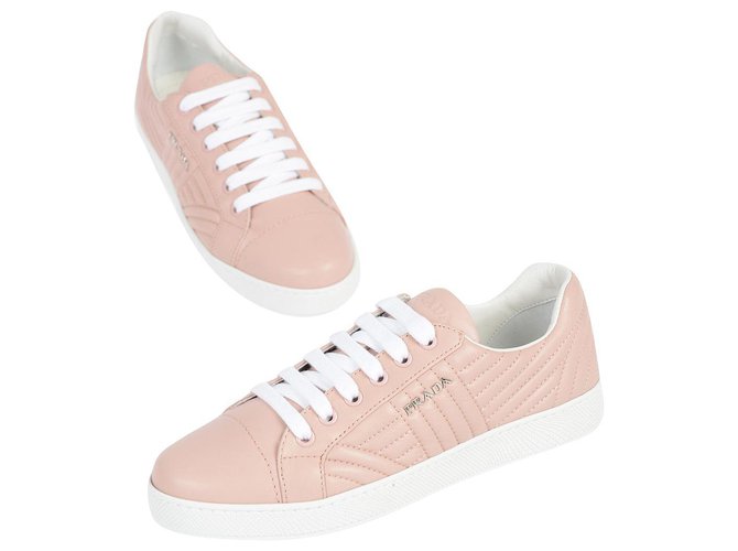 Prada women's shoes Pink Leather  ref.132162