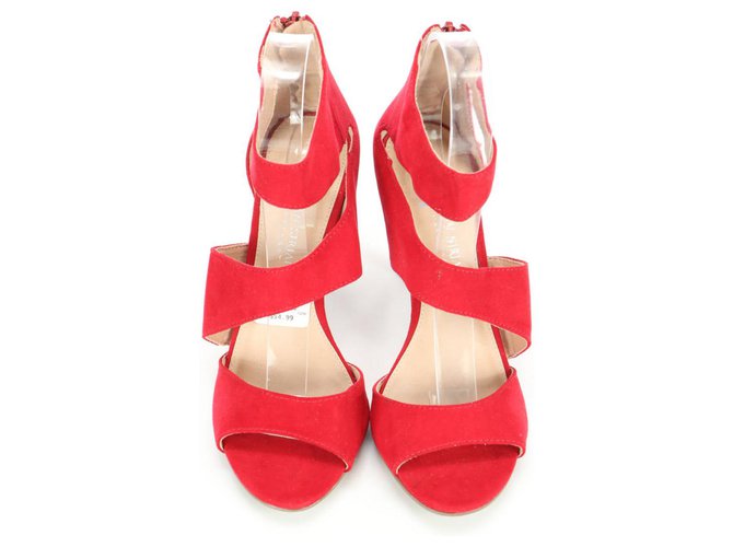 Christian Siriano Sandales Rouge  ref.132214