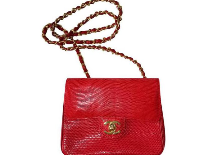 Chanel shoulder bag Black Exotic leather  ref.132224
