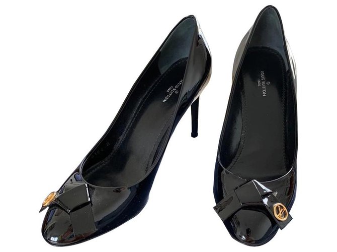 Louis Vuitton Heels Black Leather  ref.132318