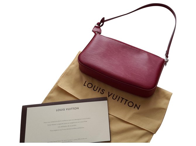 Louis Vuitton Bolsos de mano Fucsia Cuero  ref.132447