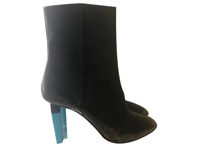 Vêtements Ankle Boots Black Leather  ref.132893