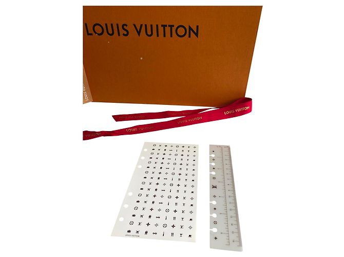 Louis Vuitton Purses, wallets, cases White