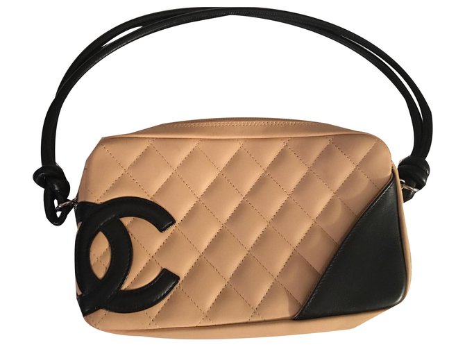 Chanel Bag Black Beige Leather  ref.133572