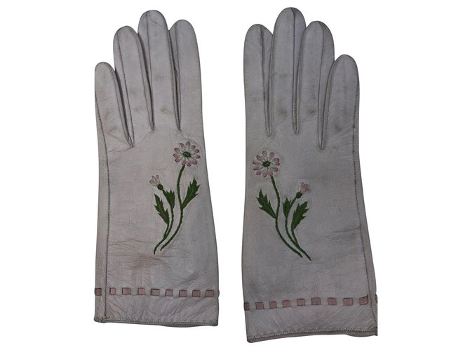 Hermès gloves cream Leather  ref.133790